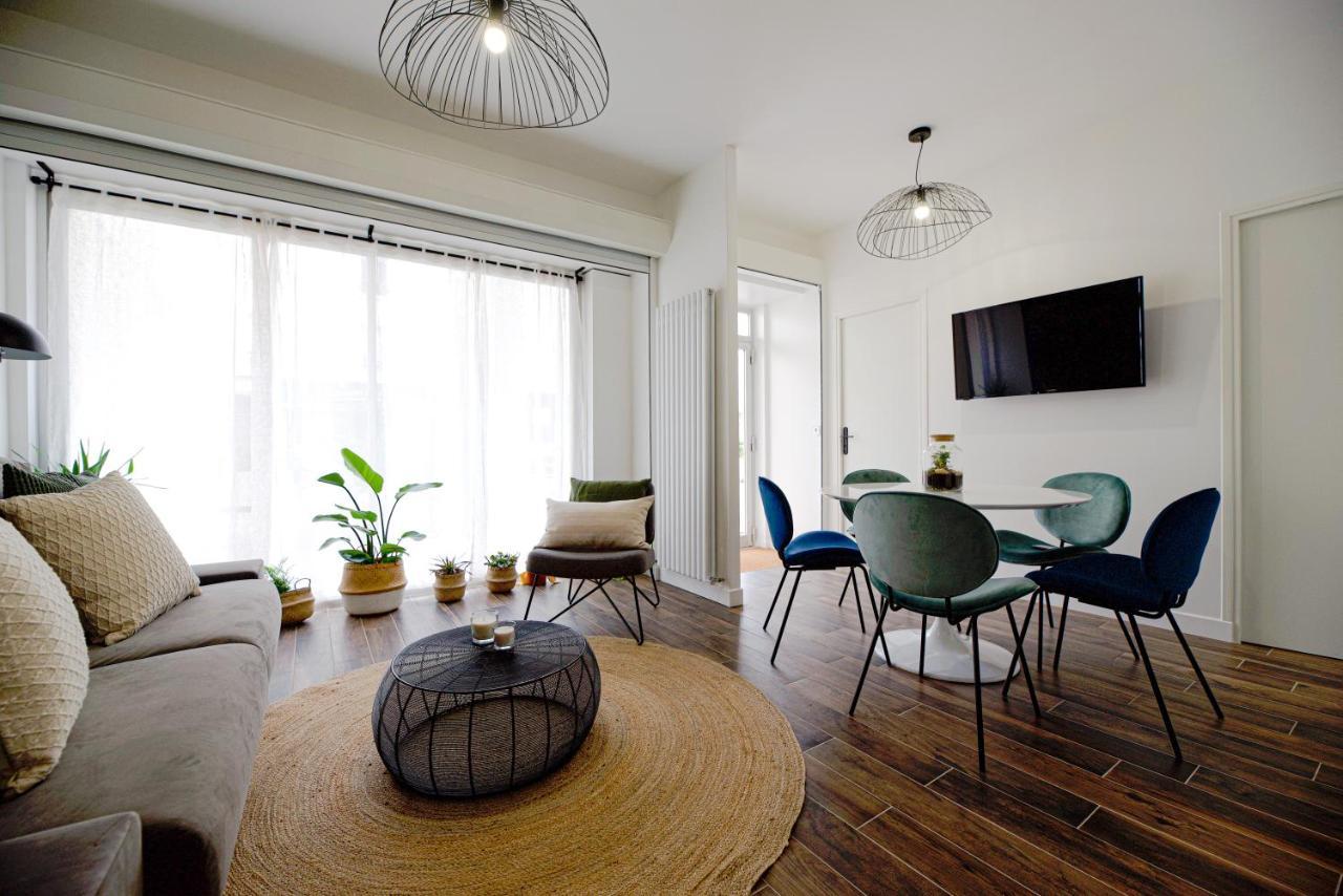 Luxury Near Tour Eiffel Parijs